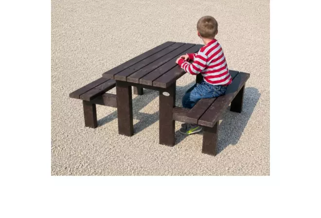 Table pique-nique en plastique recyclé pour enfants