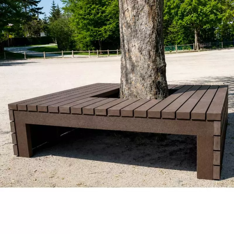 entourage d'arbre en plastique recyclé