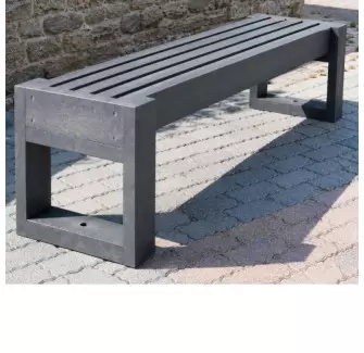 Banquette publique en plastique recyclé