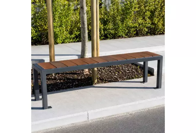 Banquette extérieure en plastique recyclé