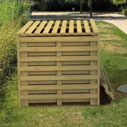 bac de compostage dans un parc