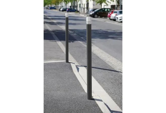 Potelet flexible haute visibilité pour passage piéton