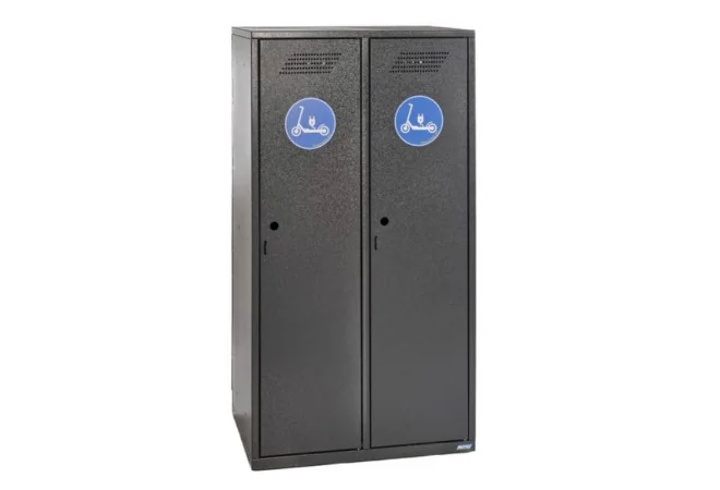 armoire vestiaire métallique pour 2 trottinettes électriques
