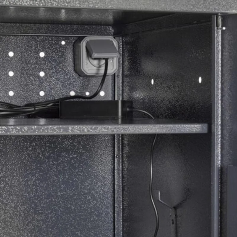 armoire métallique vestiaires avec prise de chargement