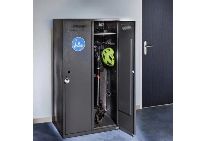 Casier vestiaires pour 2 trottinettes électriques