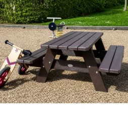 Table picnic en plastique recyclé pour enfant