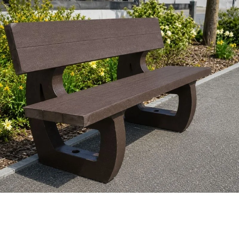 Banc de ville en plastique recyclé