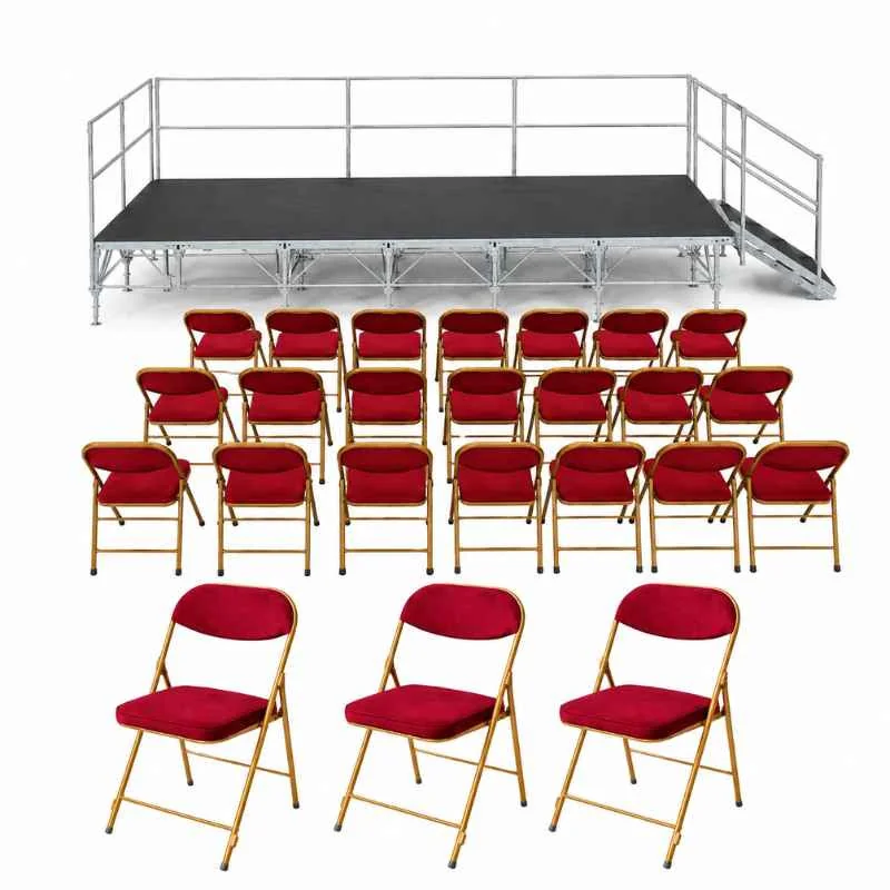 Lot chaises pliantes en velours rouge et podium de spectacle