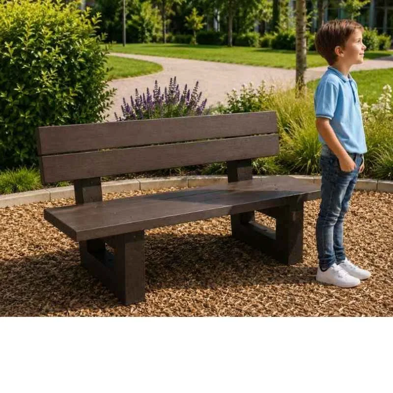 Banc enfants pour aménager parcs et jardins