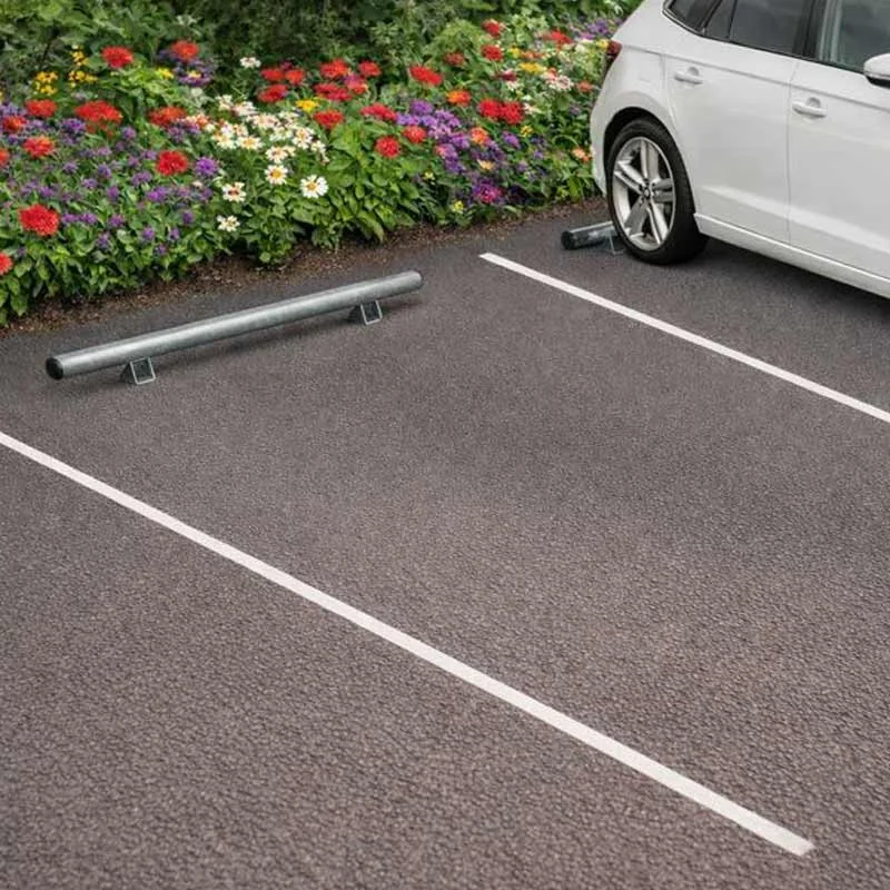 Butée de parking droite diamètre 60mm galvanisé dans un parking