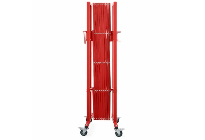 barrière de chantier repliée rouge et blanche