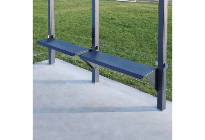 Banc Conviviale® Procity installé sous un abri bus