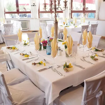 Comment choisir son mobilier pour salle des fêtes ?